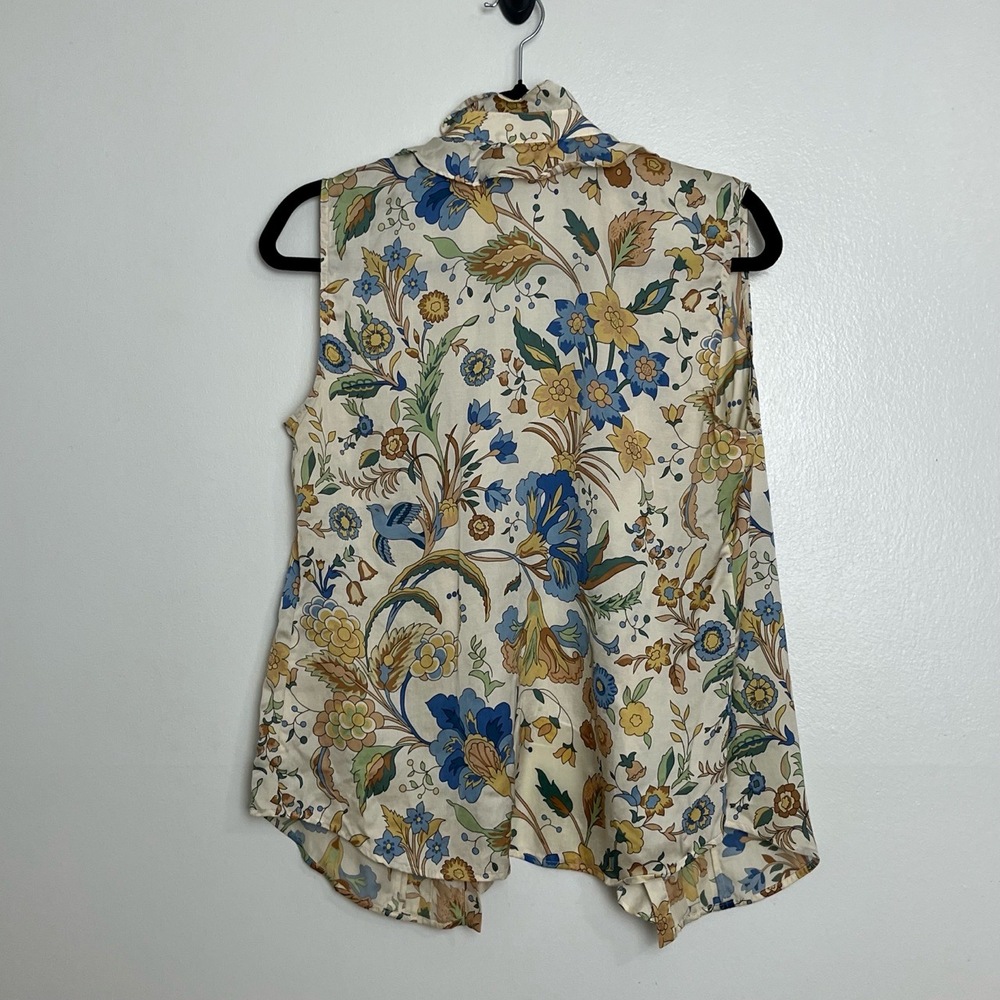 Talbots Silk Blue Floral Print Button Down Collared Neck Ruffled Front Blouse 8‎ - Picture 7 of 9